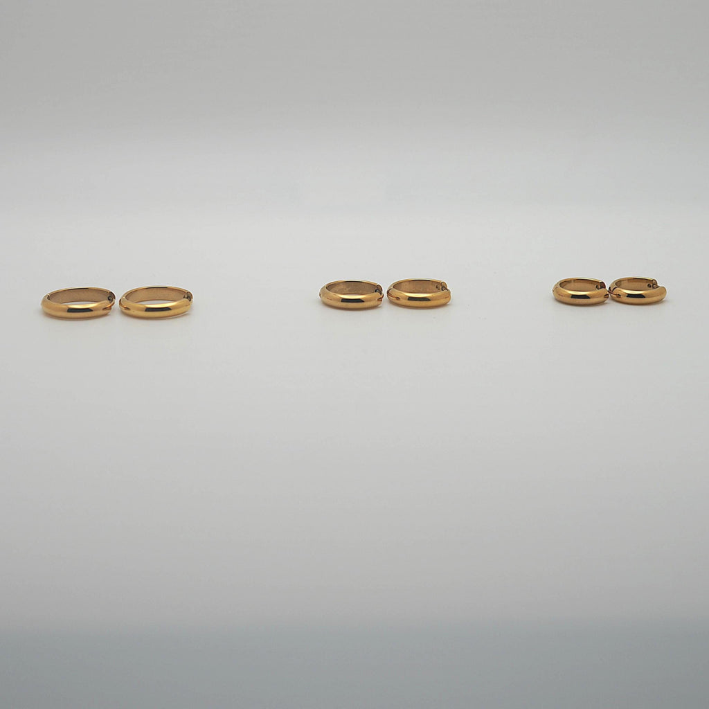 Classic Gold Huggie Hoop Earrings 18K Gold PVD · Waterproof Everyday Hoops · Tarnish Free Stainless Steel · Minimalist Dainty Gift for Her