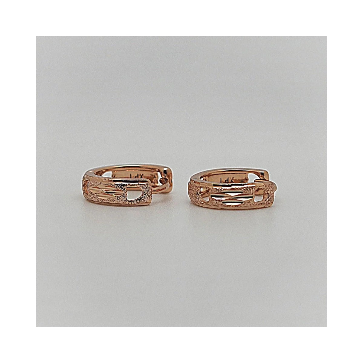 textured gold hoops luxury